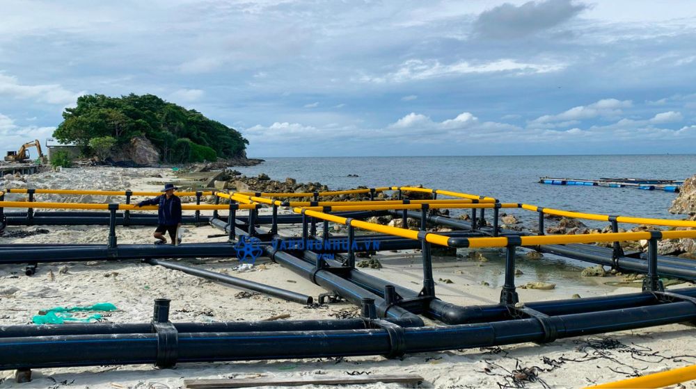 lưu lượng dòng chảy ống nhựa HDPE Dekko