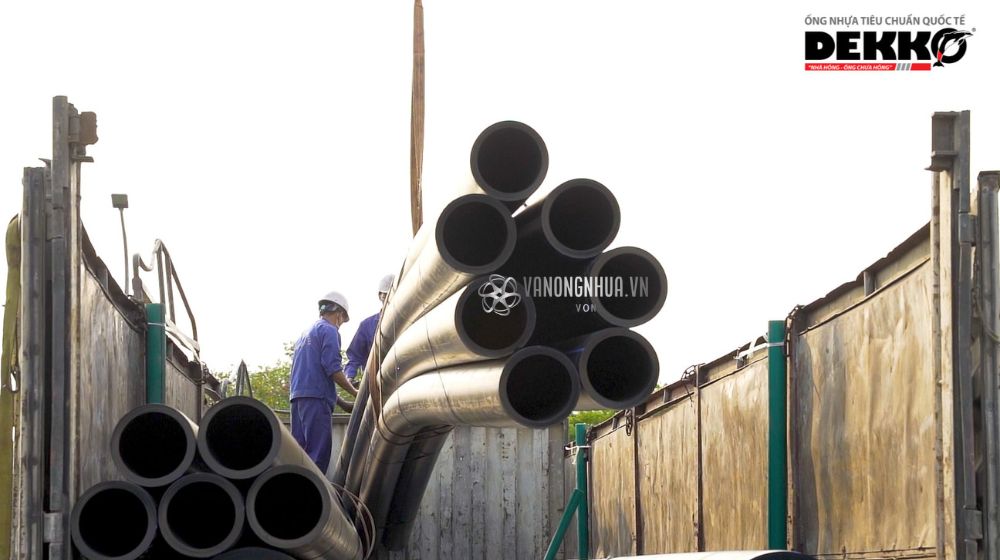 trọng lượng và chi phí vận chuyển ống nhựa HDPE Dekko