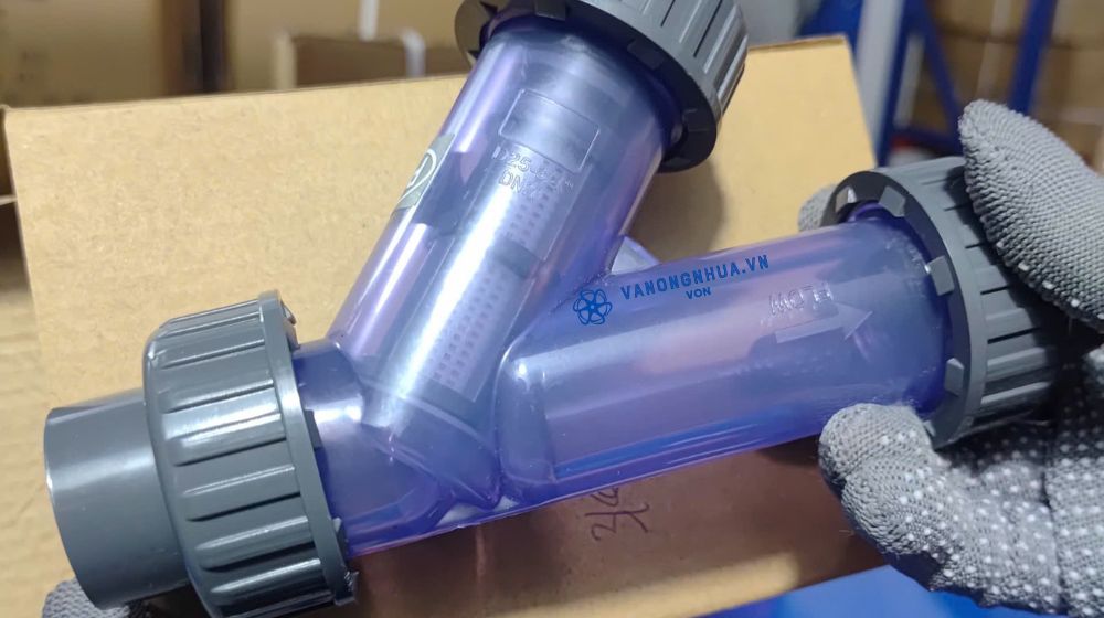 y lọc nhựa trong pvc dn20