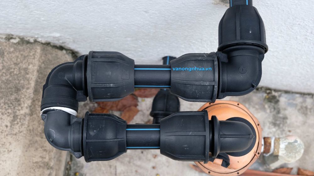 ứng dụng của nối góc hdpe